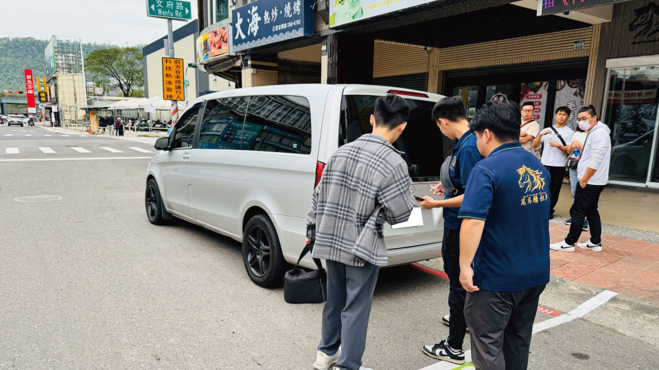 萬馬騰花絮-萬馬騰租車花絮-萬馬騰帶您舒適探索台南，王先生賓士V250自駕之旅圖片